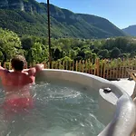 Hébergement de vacances Lechappee Des Causses Mostuéjouls