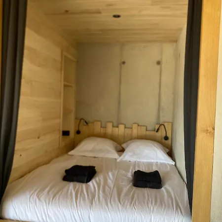 Lechappee Des Causses *