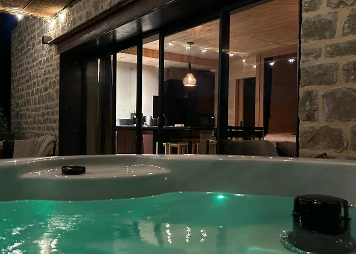 Lechappee Des Causses * Mostuéjouls