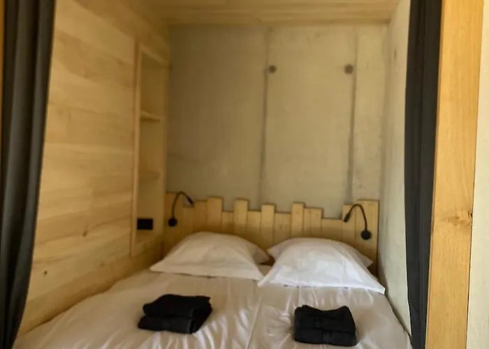 Lechappee Des Causses *